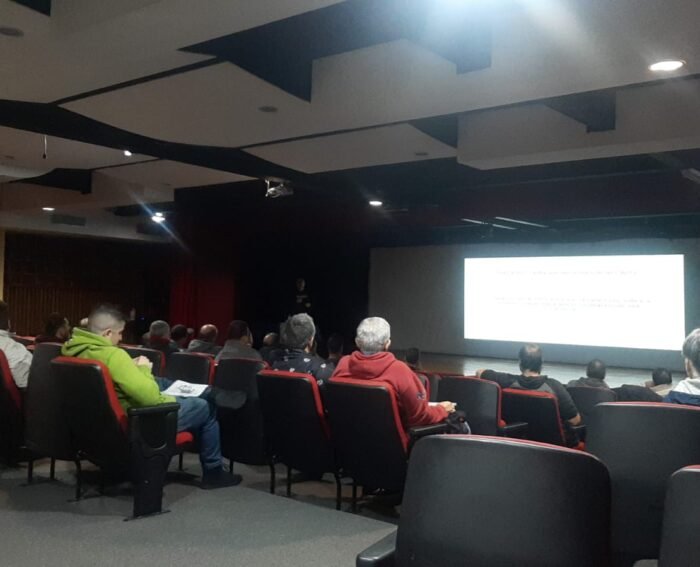 a9d8d6a2-9d68-4524-a9ec-1ce0e7adea6a